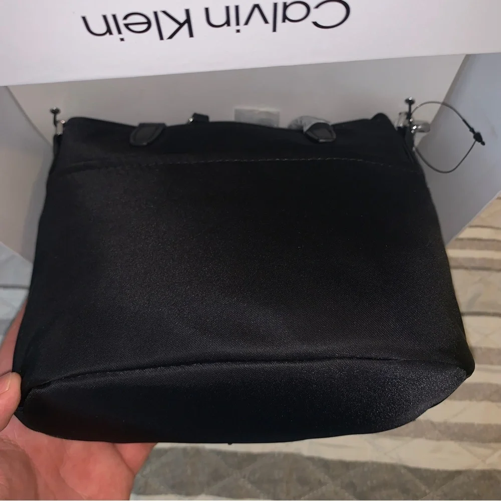 Calvin Klein Crossbody Black Bag - Picture 4 of 8